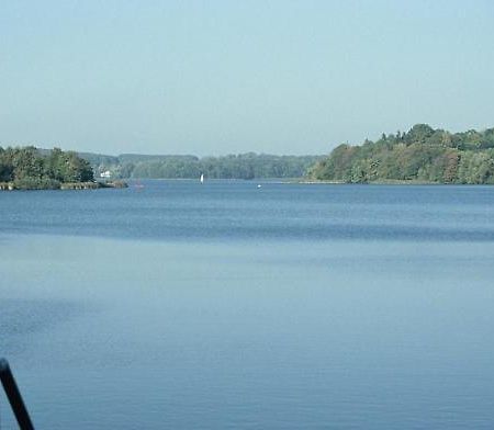 See Schlosshotel Am Kellersee Eutin Bagian luar foto